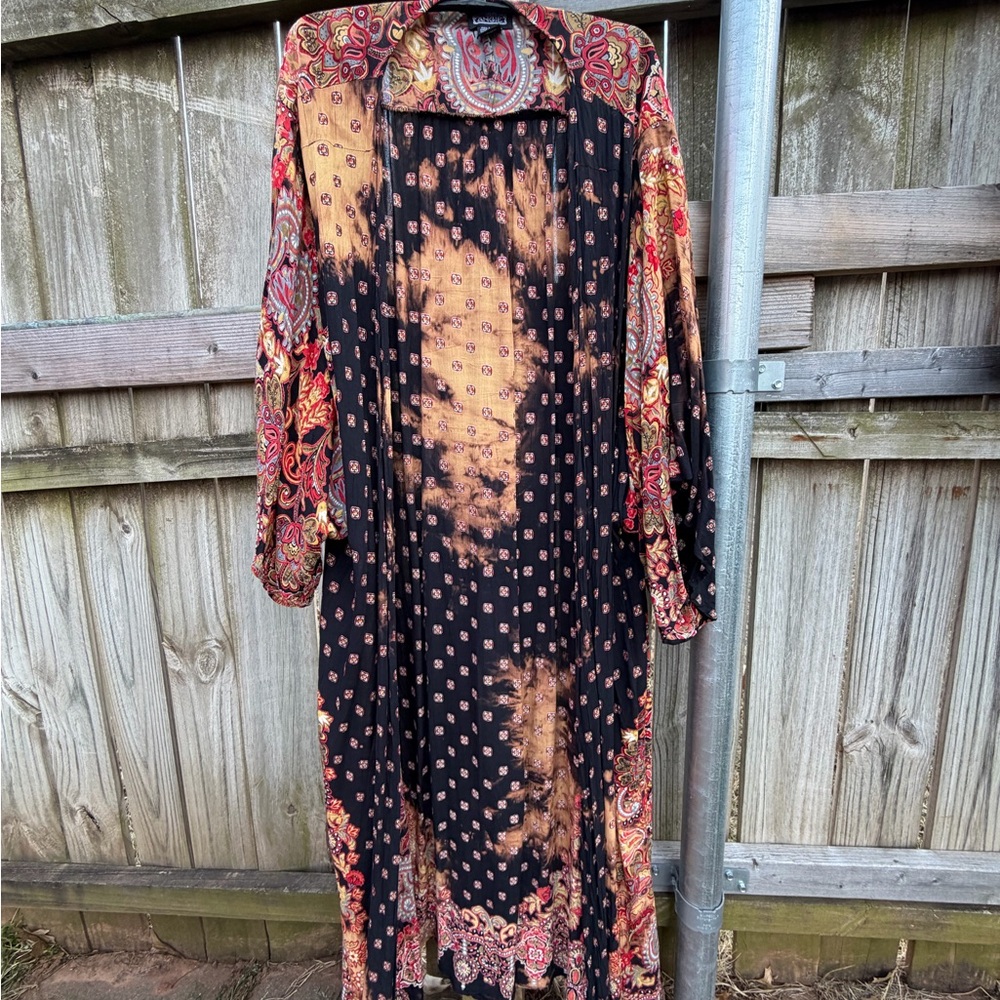 Angie - Elegant Paisley Black and Brown/Black Duster